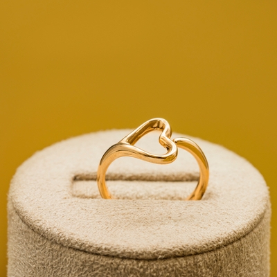 Fashion News: Choose sustainably and pick a pre-loved engagement ring